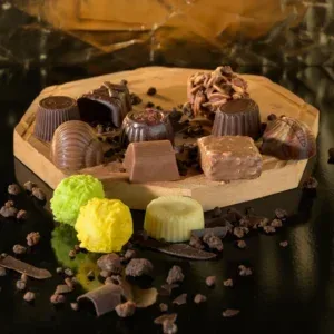Mixed Chocolate Box (12 Pcs)
