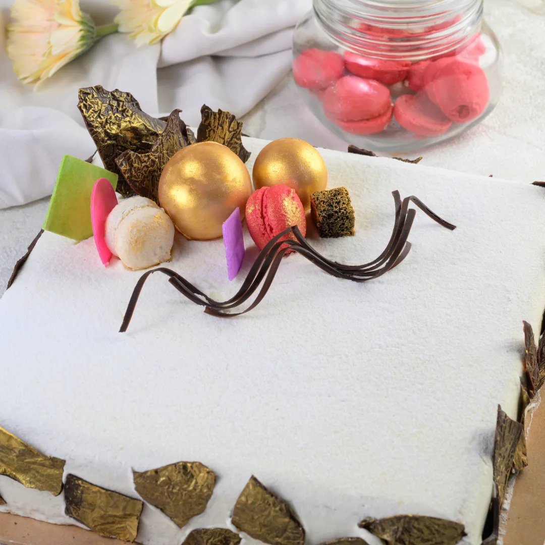 Butter Icing Covered Ribbon Cake (2kg) - Image 2