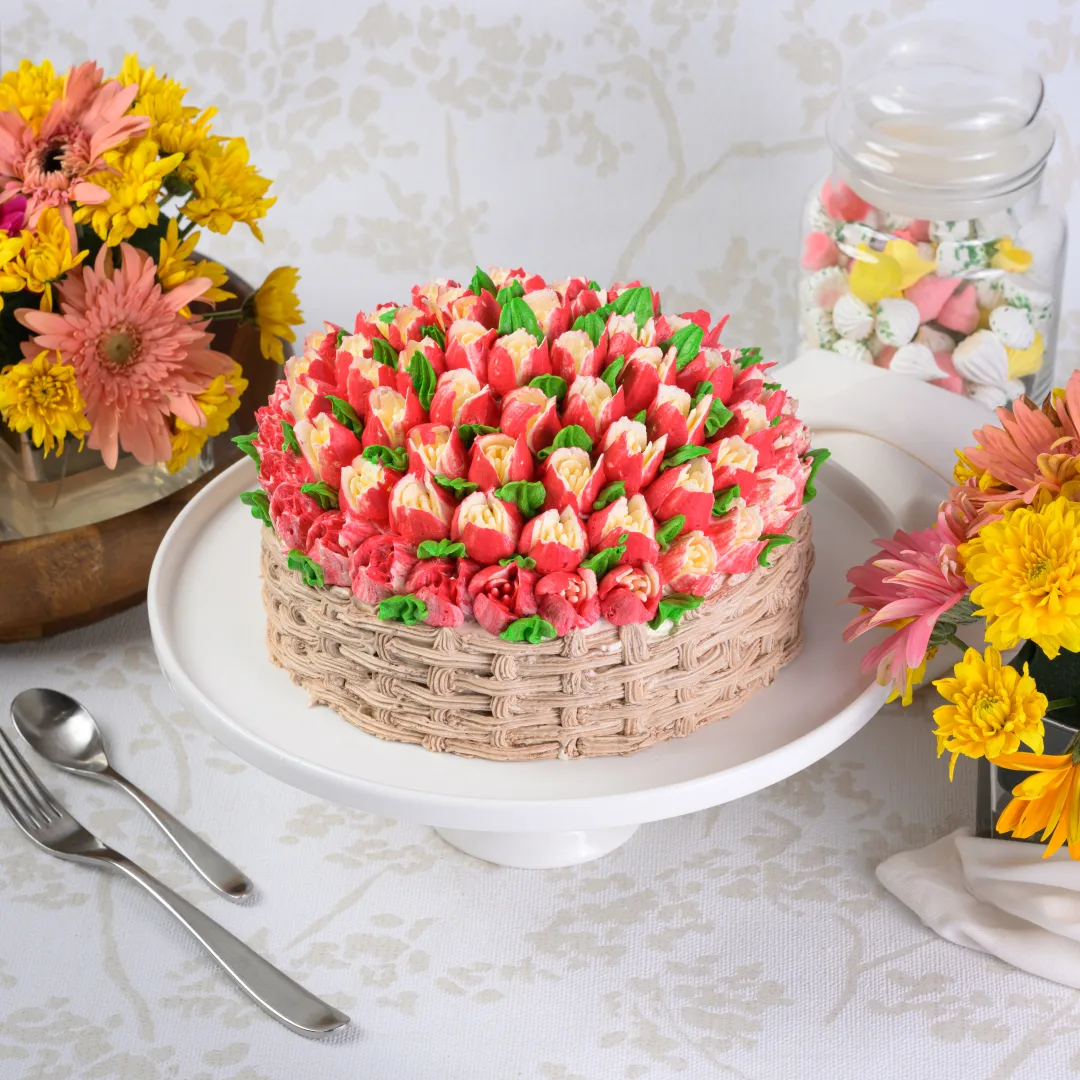 Old Fashioned Ribbon Cake (1kg)