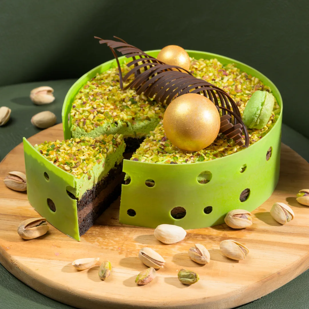 Pistachio Manjari Gateau (1kg) - Image 4