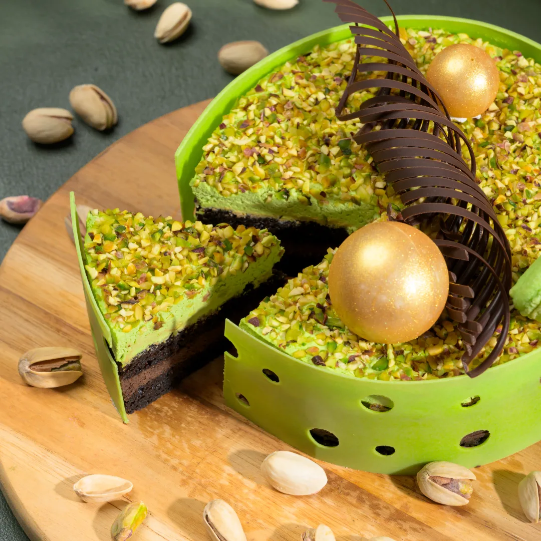Pistachio Manjari Gateau (1kg) - Image 3